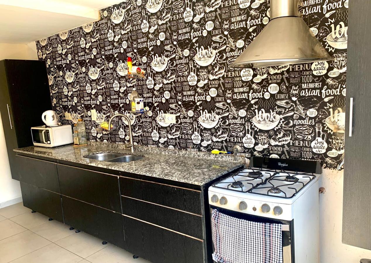 Hermoso dúplex interno en la mejor zona de Mendoza Exterior foto